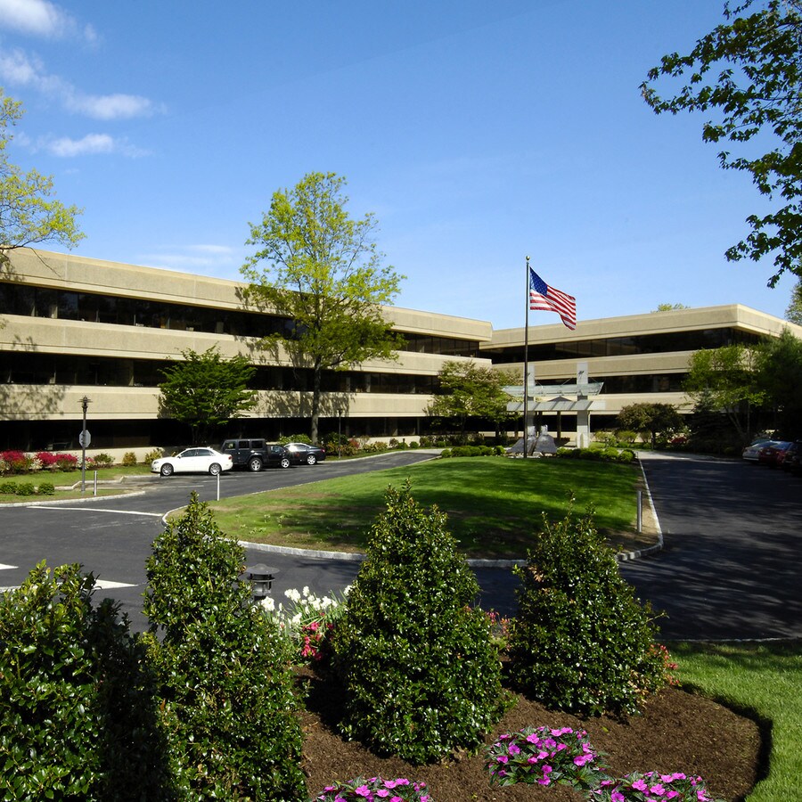 777 W Putnam Ave, Greenwich, CT 06830 Greenwich Gateway Bldg