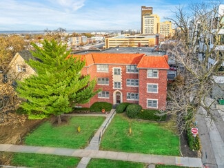 More details for 211 S 37th St, Omaha, NE - Multifamily for Sale