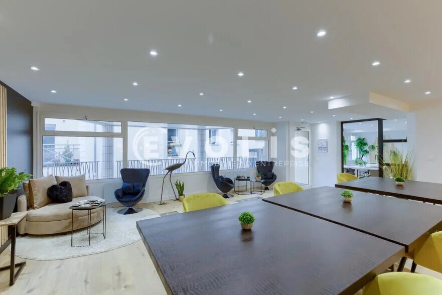 Office in Orsay for lease - Interior Photo - Image 3 of 13
