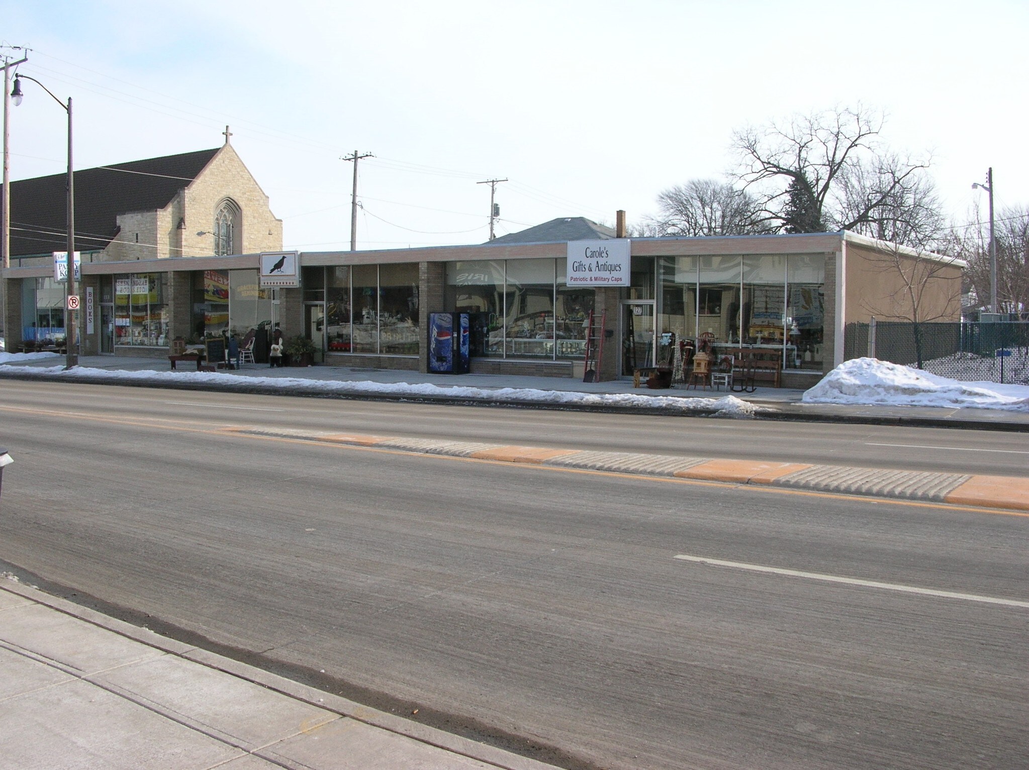 127-135 E Wisconsin Ave, Appleton, WI for sale Building Photo- Image 1 of 1