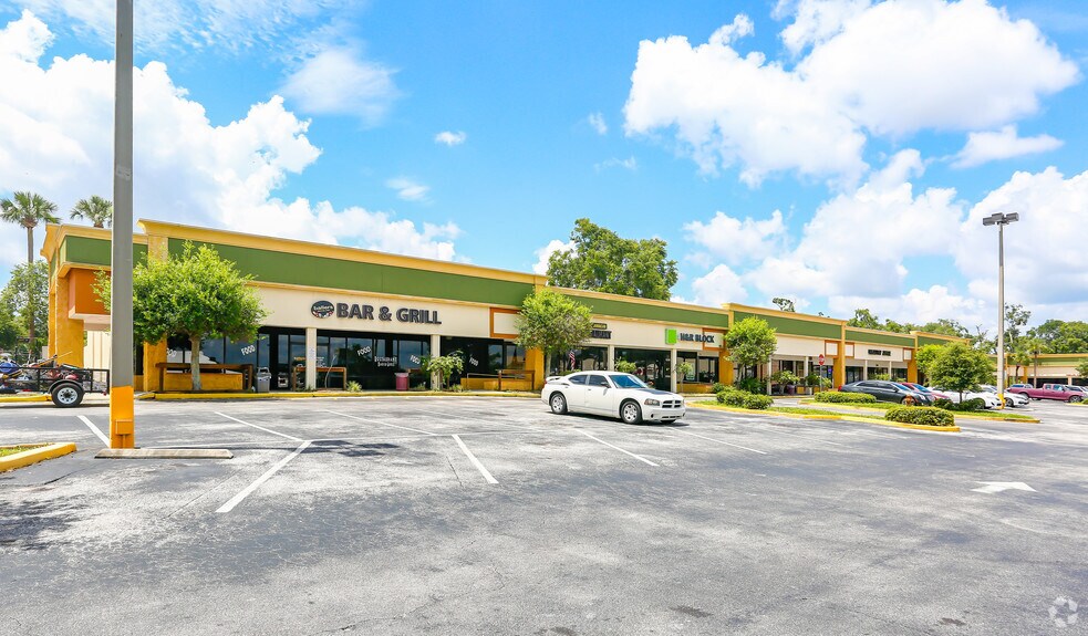 1514 S French Ave, Sanford, FL 32771 Sanford Towne Square
