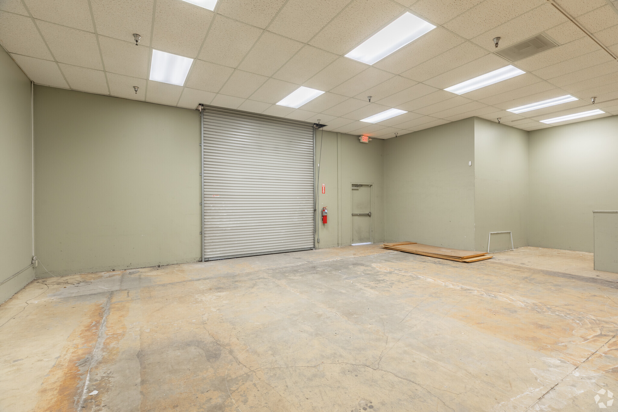 8990-8998 Miramar Rd, San Diego, CA for lease Interior Photo- Image 1 of 12