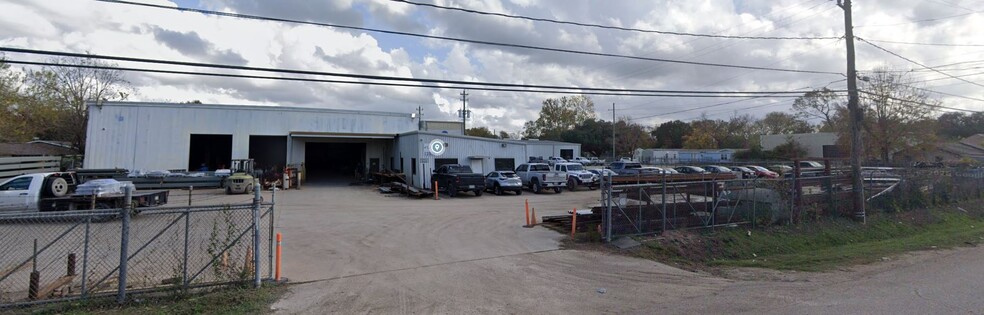 13510 Ralph Culver Rd, Houston, TX for lease - Building Photo - Image 3 of 13