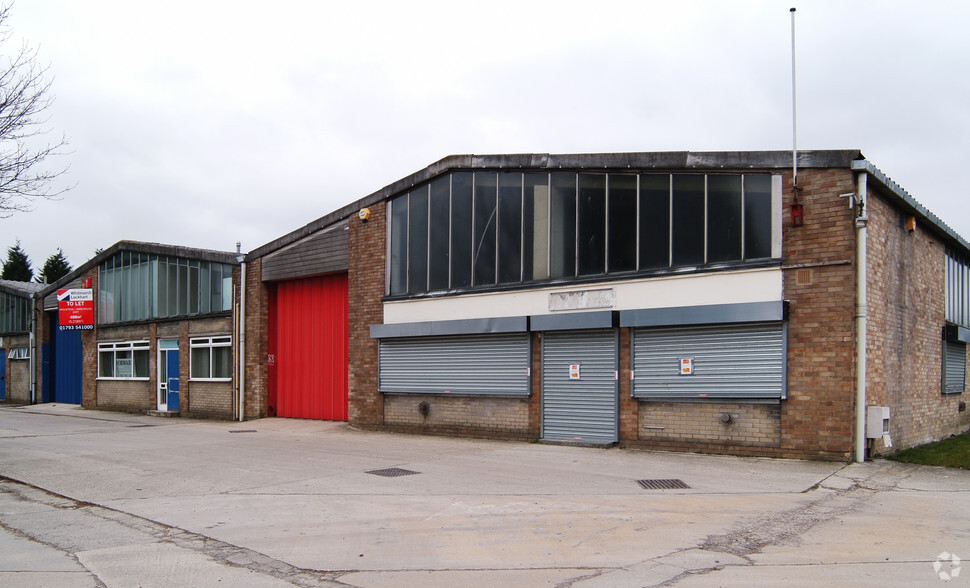 4 Ravenseft Park, Swindon for lease - Building Photo - Image 2 of 8