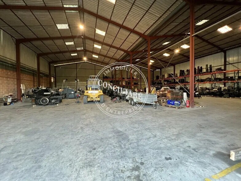 Industrial in Montauban for sale - Interior Photo - Image 1 of 6