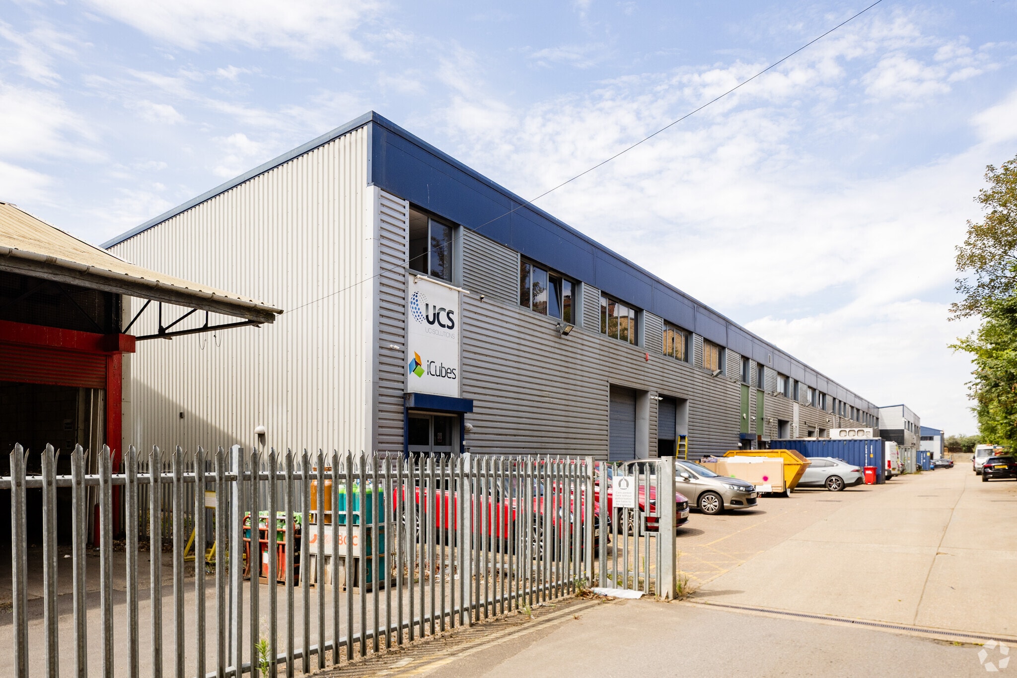 Bristol Way, Slough for lease Primary Photo- Image 1 of 10