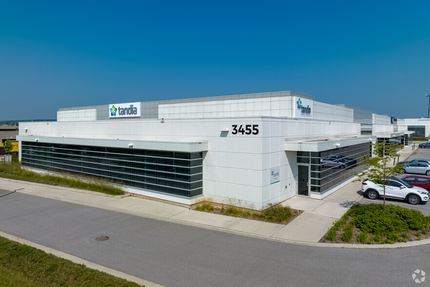 3455 N Service Rd, Burlington, ON for lease - Building Photo - Image 1 of 5