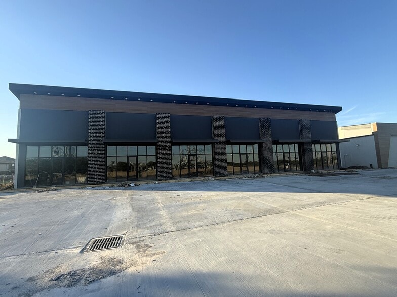 7501 25th Ave, Texas City, TX for lease - Building Photo - Image 3 of 10