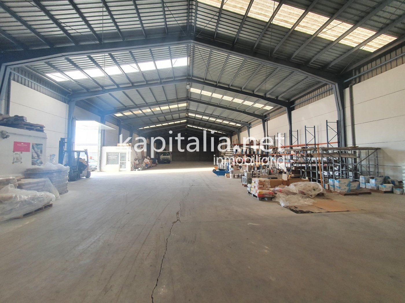 Industrial in Montaverner, Valencia for sale Building Photo- Image 1 of 9