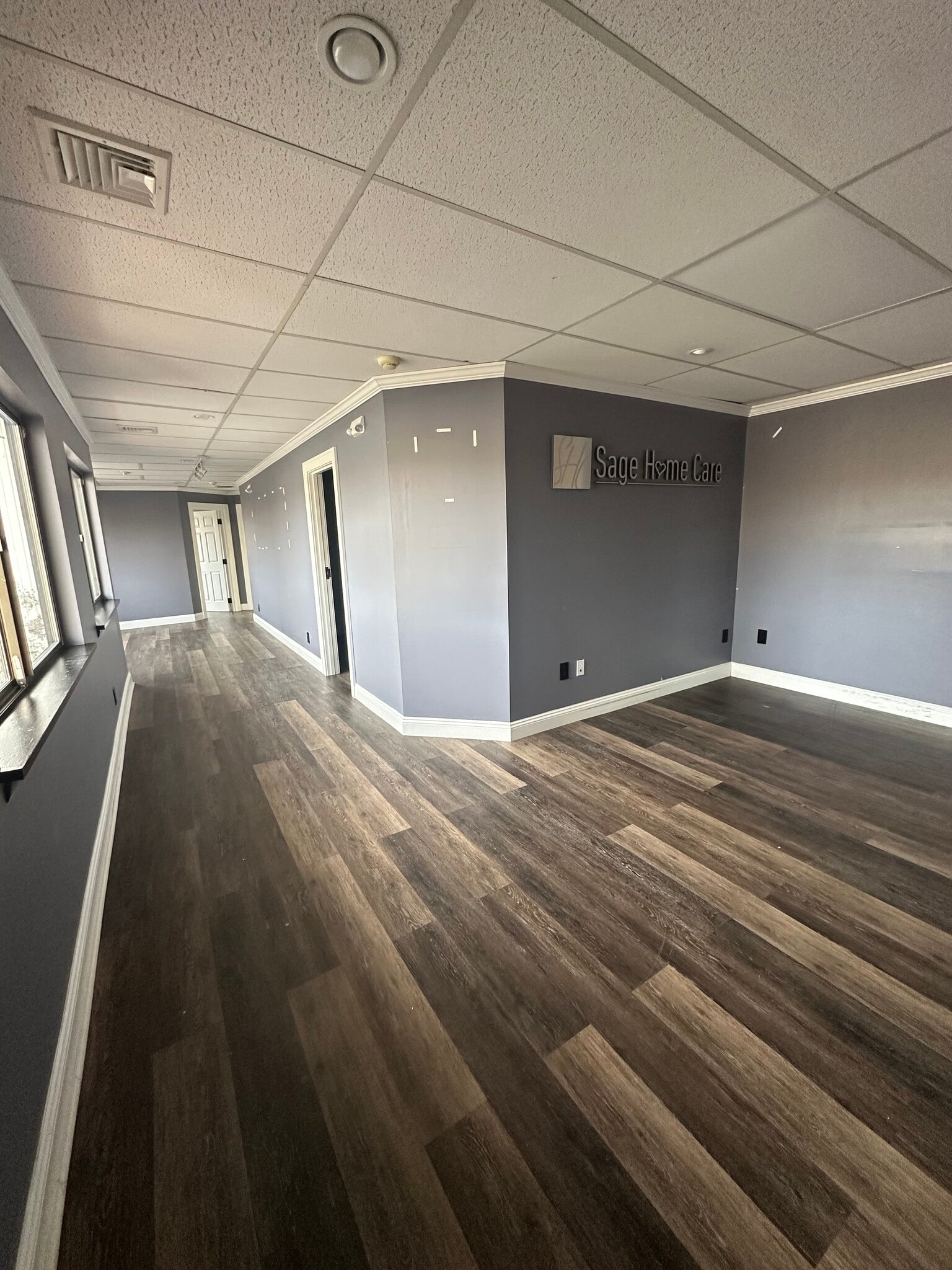 51 Sugar Hollow Rd, Danbury, CT for lease Building Photo- Image 1 of 11