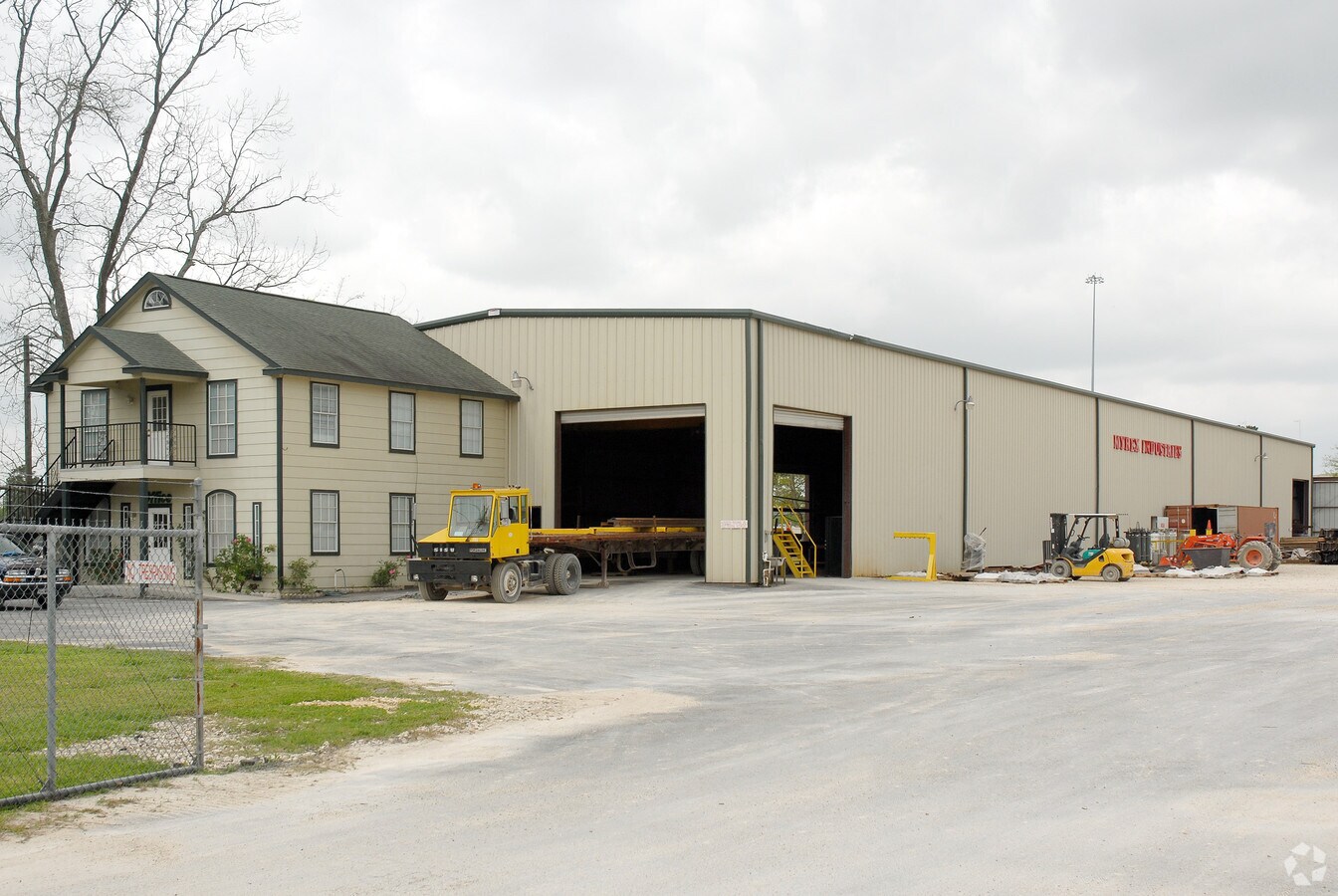 14307 Old Humble Rd, Humble, TX 77396