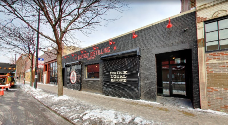 2359 N Milwaukee Ave, Chicago, IL for lease - Primary Photo - Image 1 of 9