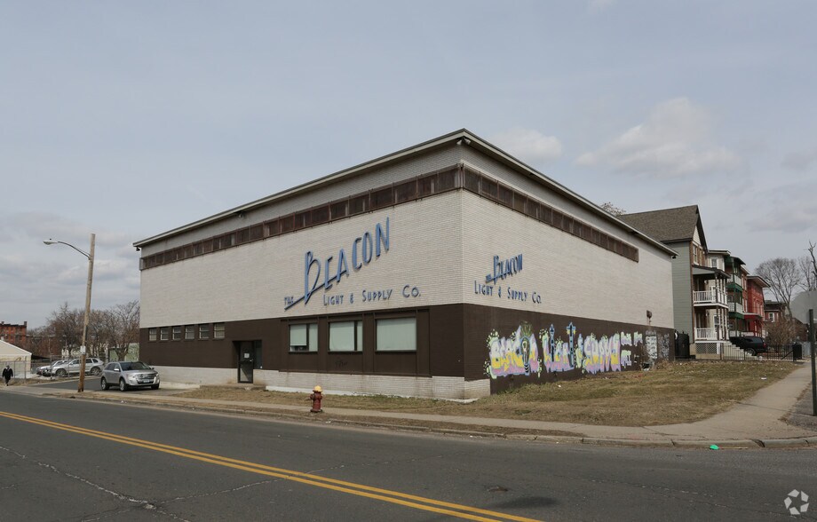 180 Walnut St, Hartford, CT for sale - Building Photo - Image 1 of 1