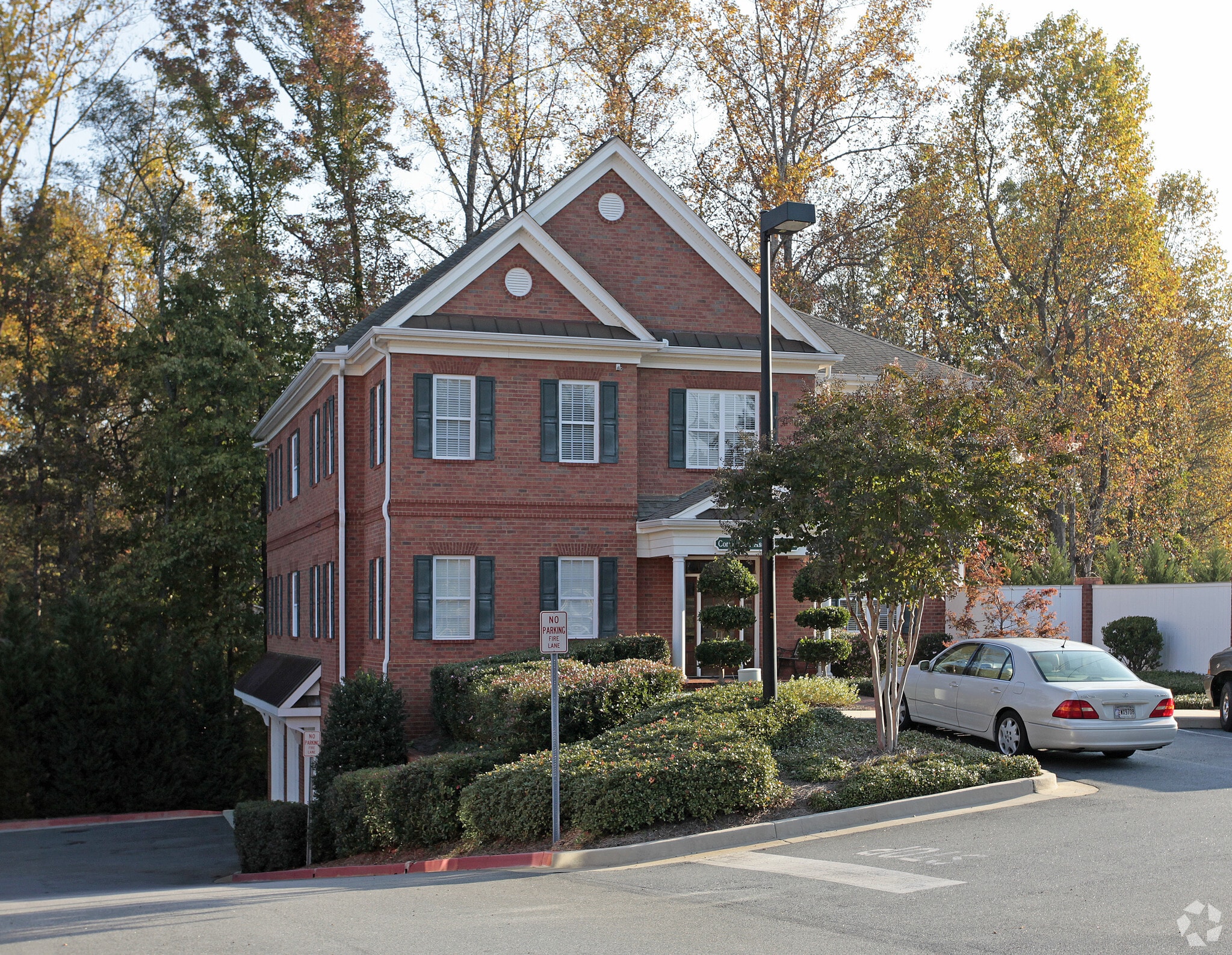 4994 Lower Roswell Rd, Marietta, GA for lease Primary Photo- Image 1 of 22