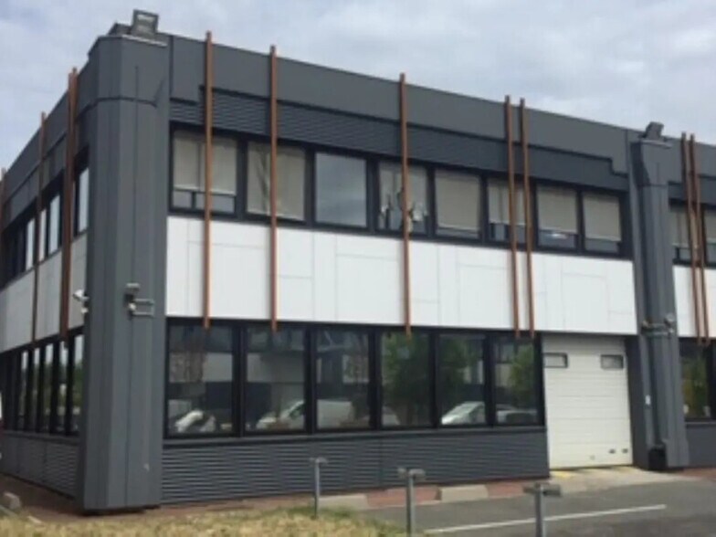 27 Boulevard Louise Michel, Gennevilliers for lease - Building Photo - Image 3 of 8