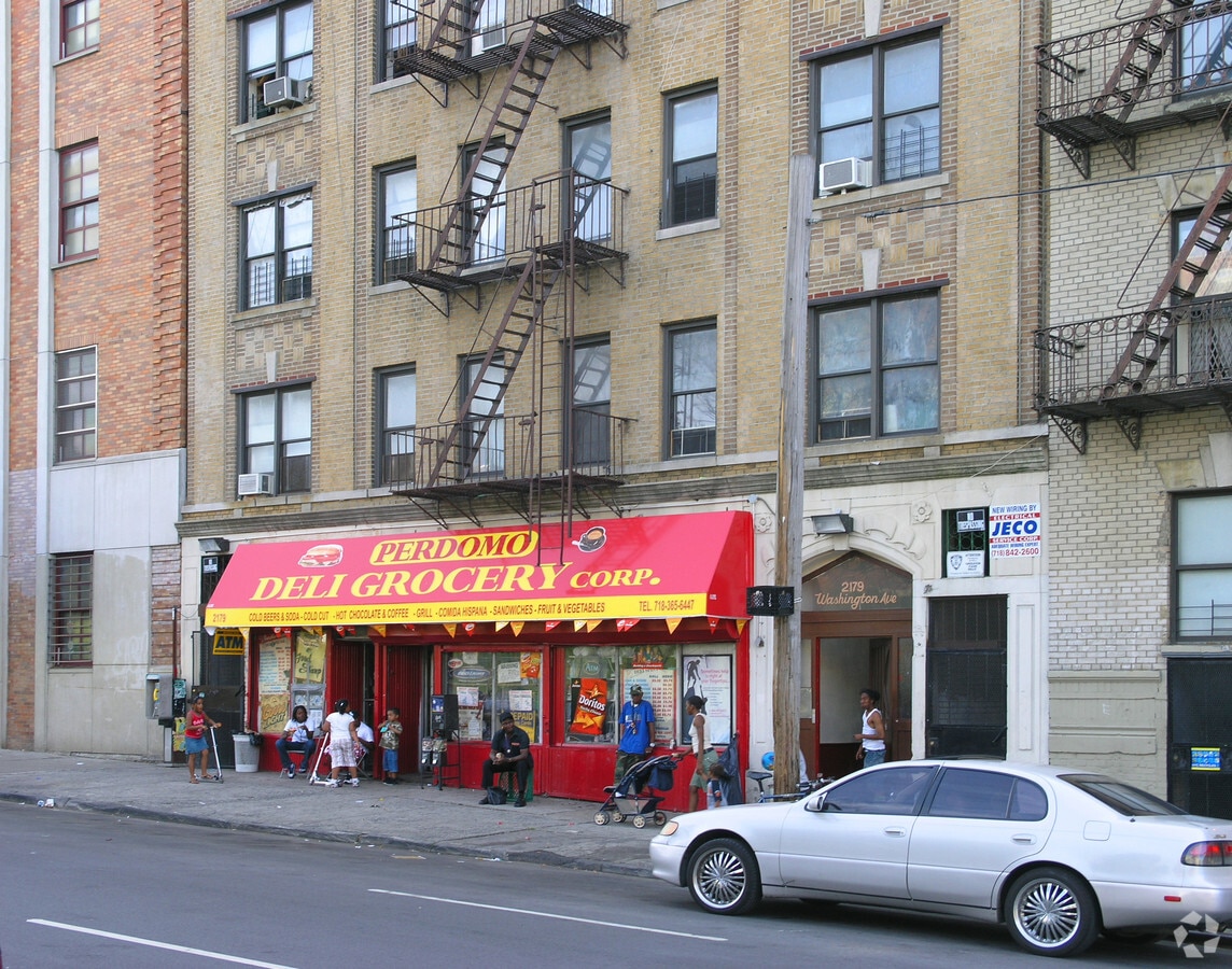 2179 Washington Ave, Bronx, NY 10457
