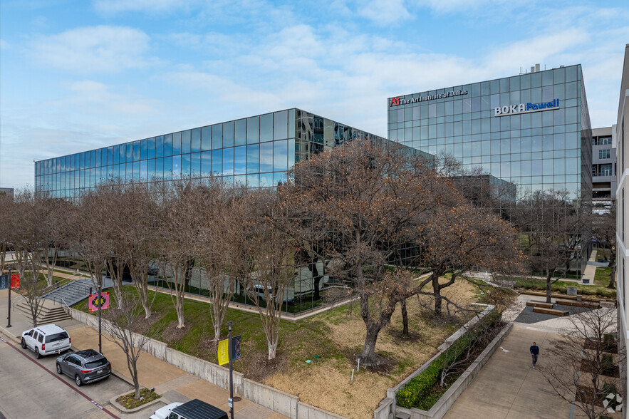 8080 Park Ln, Dallas, TX for lease - Building Photo - Image 1 of 9