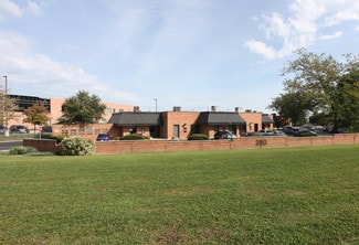 More details for 250 Wyecroft Rd, Oakville, ON - Office for Lease