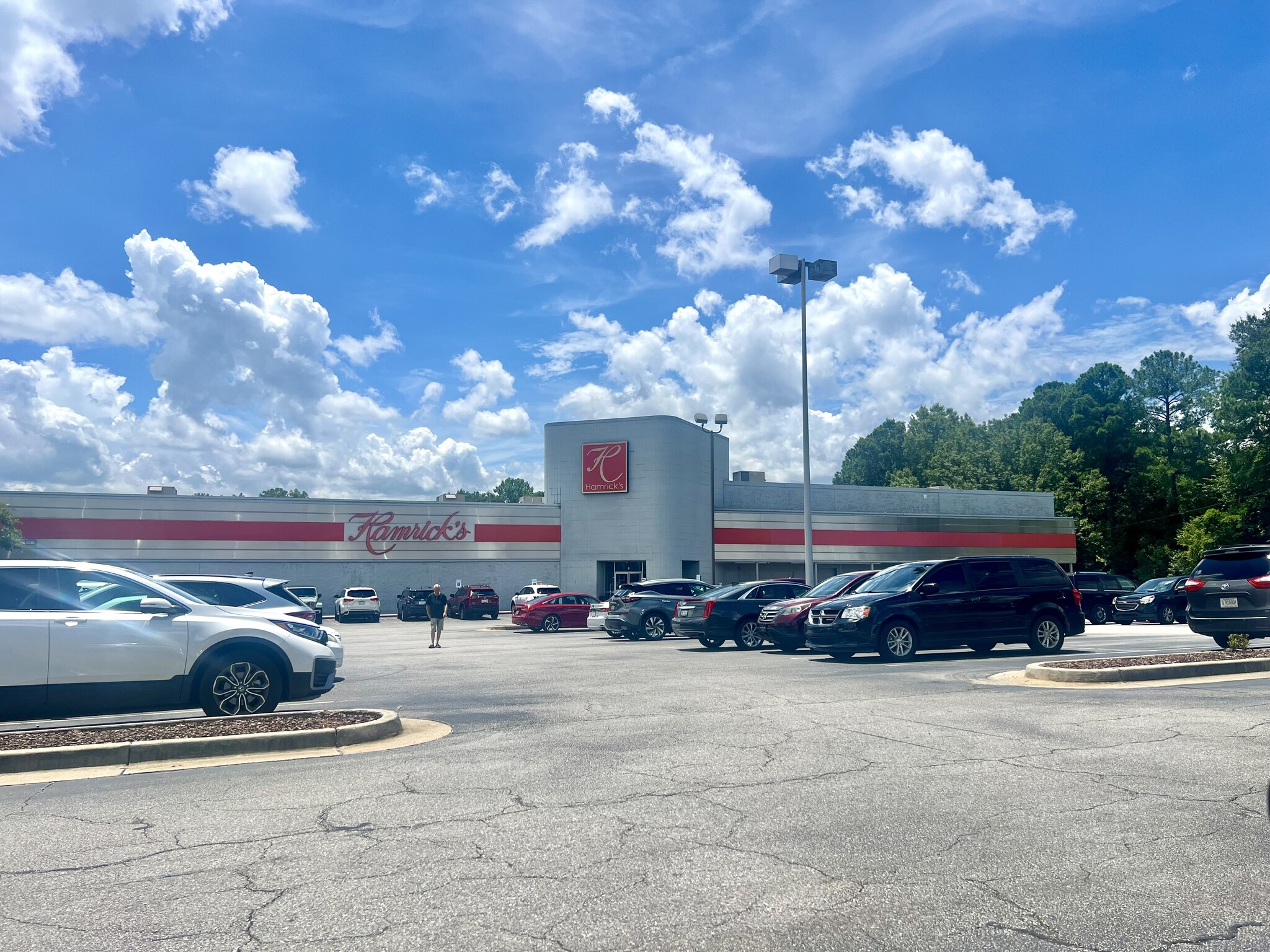 1950 Bush River Rd, Columbia, SC for lease Building Photo- Image 1 of 2