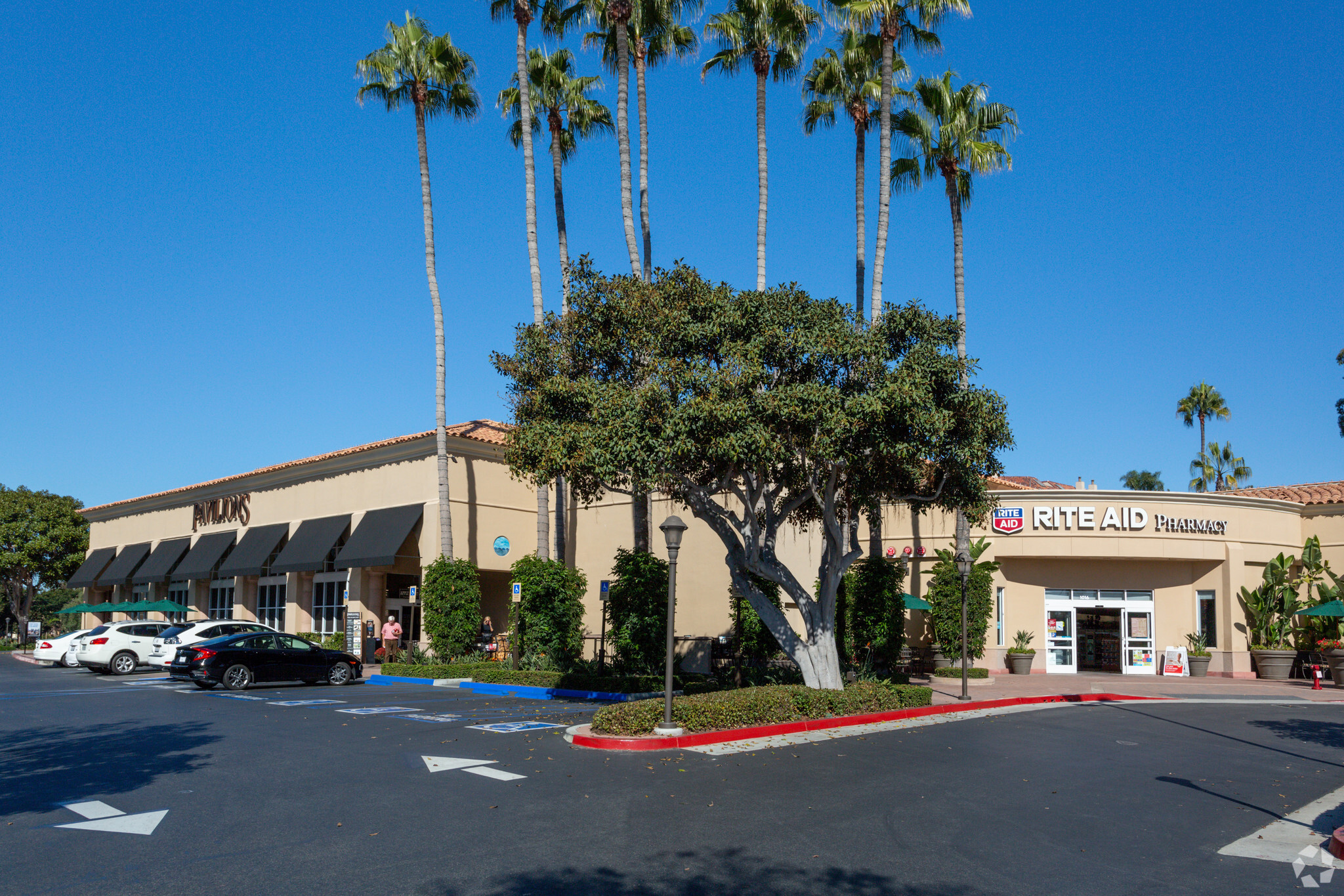 1000-1080 Bayside Dr, Newport Beach, CA for sale Primary Photo- Image 1 of 1