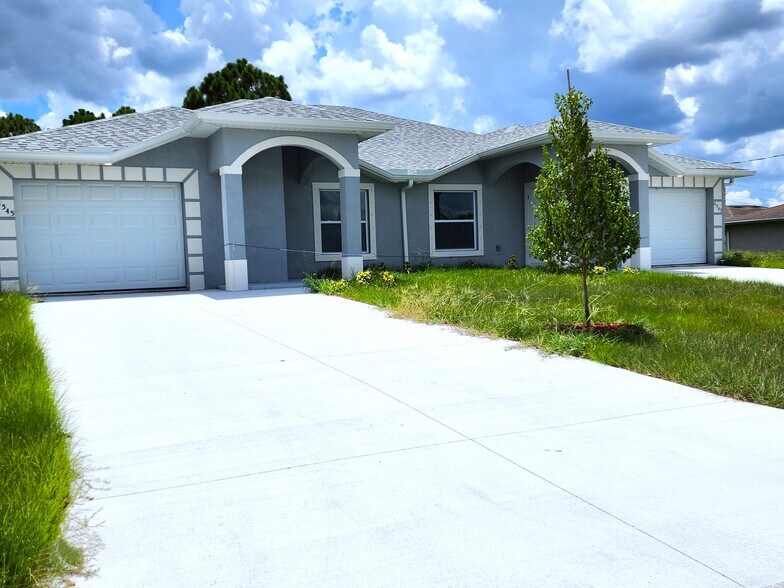1104-1106 Gordon S ave, Lehigh Acres, FL 33973 | LoopNet