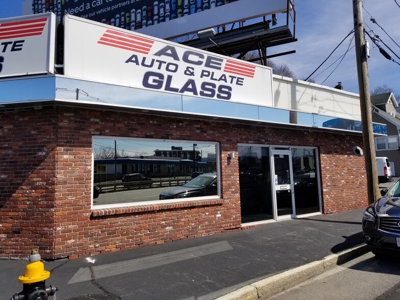 1440 Vfw Pkwy, Boston, MA for lease - Image 1 of 8