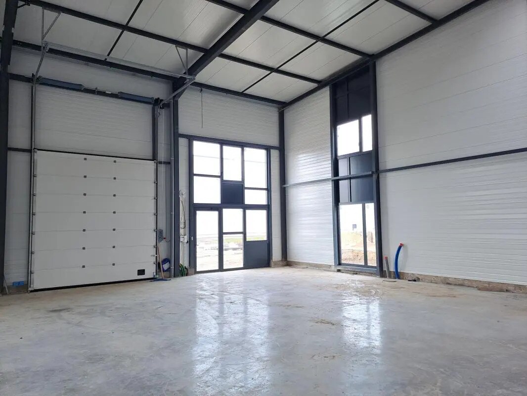 Flex in Trévoux for sale Interior Photo- Image 1 of 4