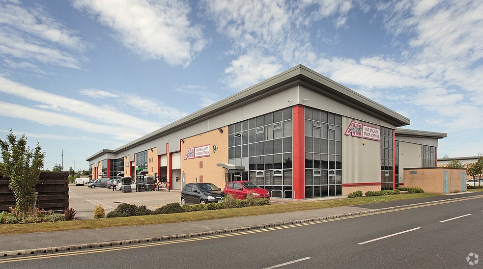 Vesty Rd, Bootle for lease - Primary Photo - Image 1 of 9