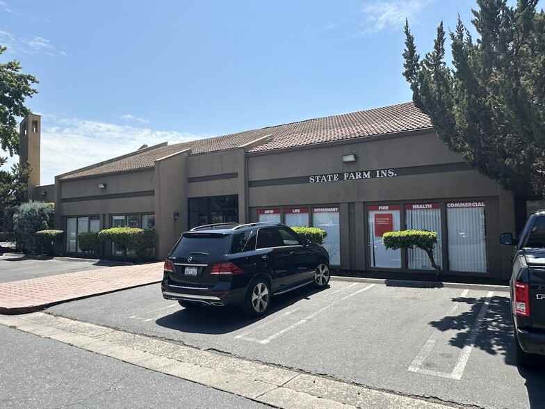 1600 Sunrise Ave, Modesto, CA for sale - Building Photo - Image 2 of 11