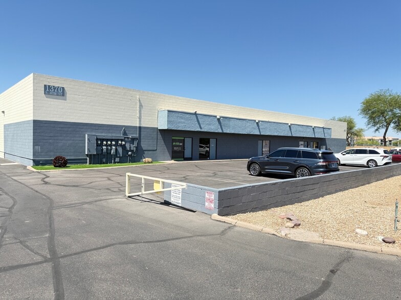 1370 E 8th St, Tempe, AZ for lease - Primary Photo - Image 1 of 12