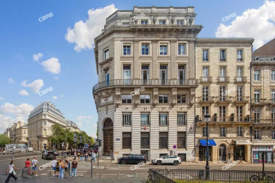 Flex in Bordeaux for lease - Building Photo - Image 1 of 13