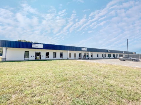 5 National Dr, Windsor Locks, CT for lease - Building Photo - Image 2 of 14