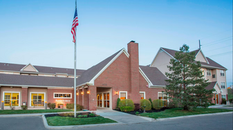 Residence Inn Topeka - Motel