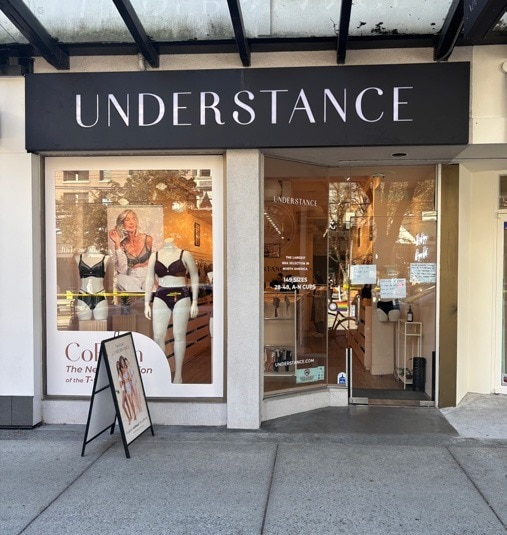 1008-1026 Robson St, Vancouver, BC for lease - Building Photo - Image 1 of 3