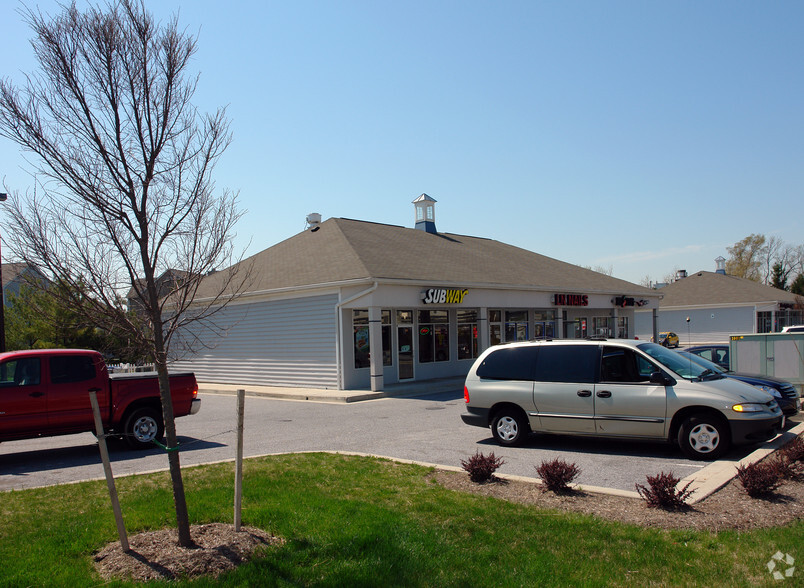 3007-3009 Eastern Blvd, Middle River, MD for lease - Building Photo - Image 2 of 2