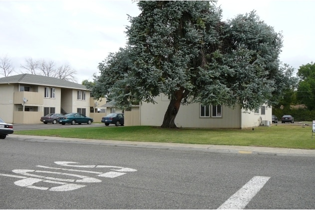 266 S Yolo St, Willows, CA for sale - Building Photo - Image 2 of 14