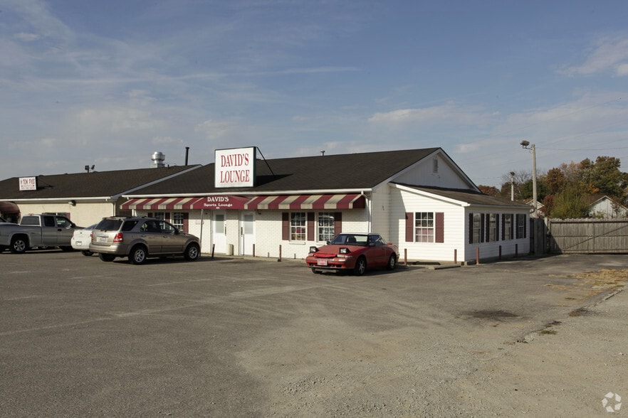 624 Bloomfield Rd, Bardstown, KY for sale - Primary Photo - Image 1 of 1