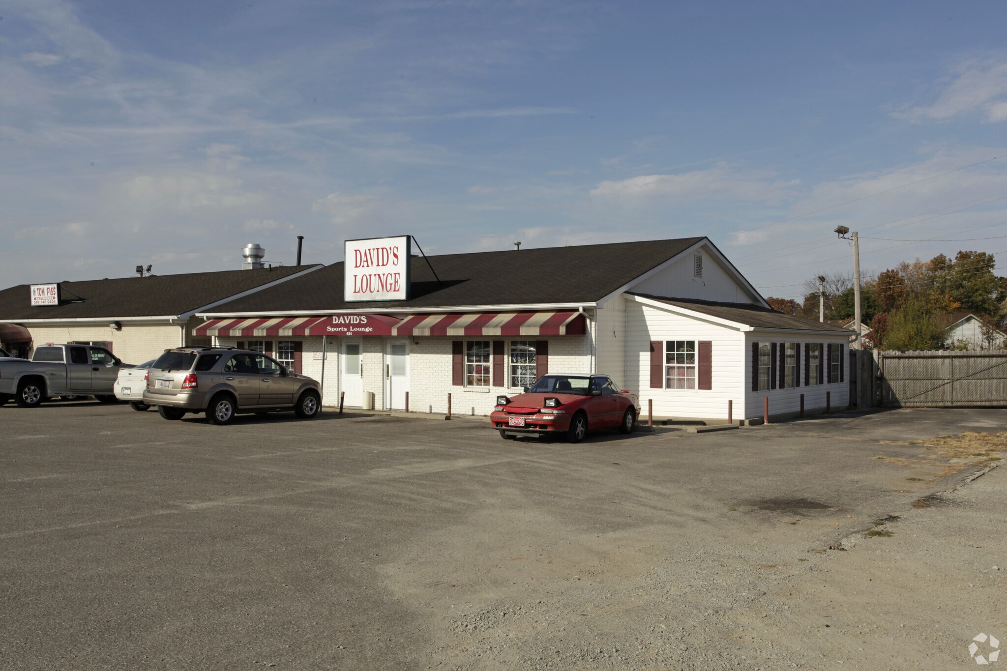 624 Bloomfield Rd, Bardstown, KY for sale Primary Photo- Image 1 of 1