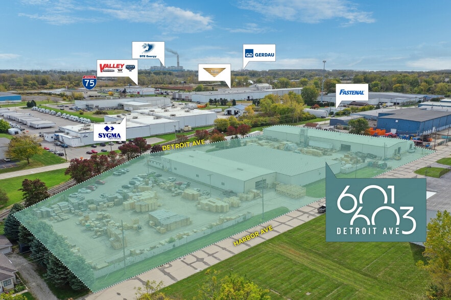 601 & 633 Detroit Ave portfolio of 2 properties for sale on LoopNet.com - Building Photo - Image 2 of 11