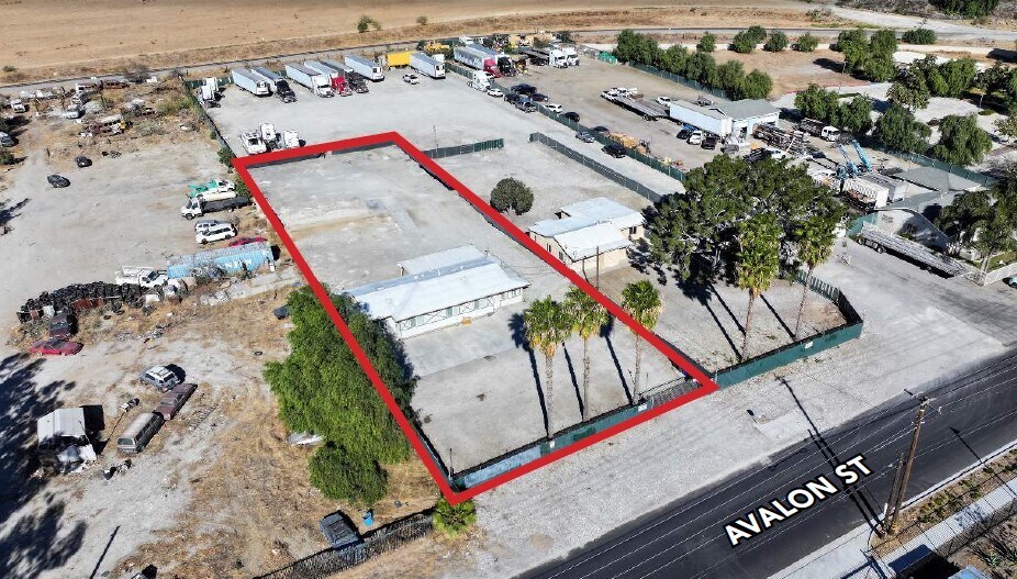 2685 Avalon St, Riverside, CA for lease - Primary Photo - Image 1 of 2