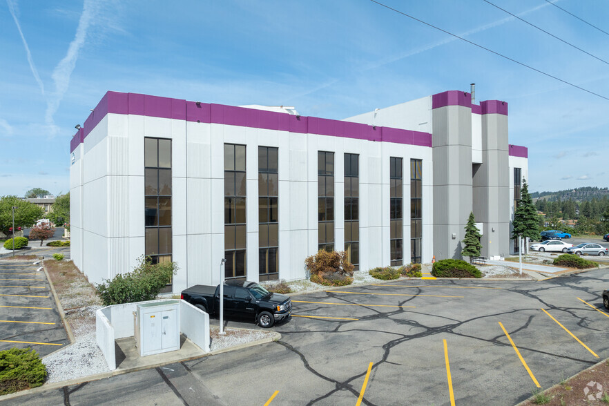 12615 E Mission Ave, Spokane Valley, WA for lease - Building Photo - Image 3 of 5