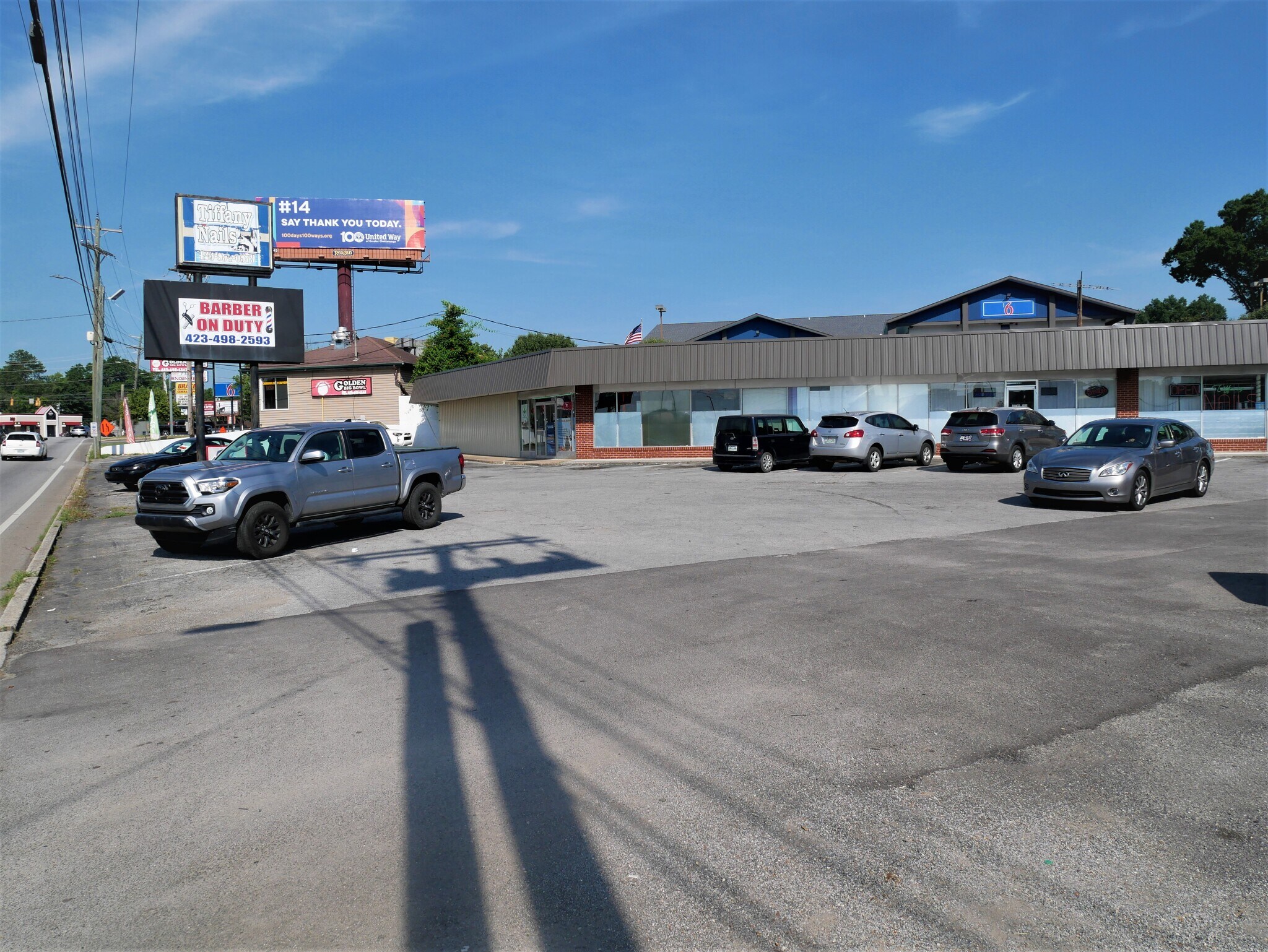 5523 Brainerd Rd, Chattanooga, TN for sale Building Photo- Image 1 of 1