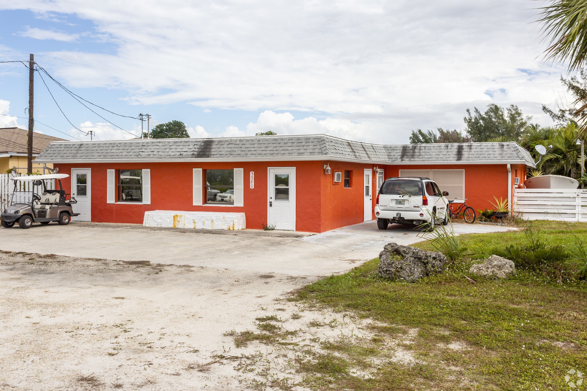 3380 Stringfellow Rd, Saint James City, FL for sale Primary Photo- Image 1 of 1