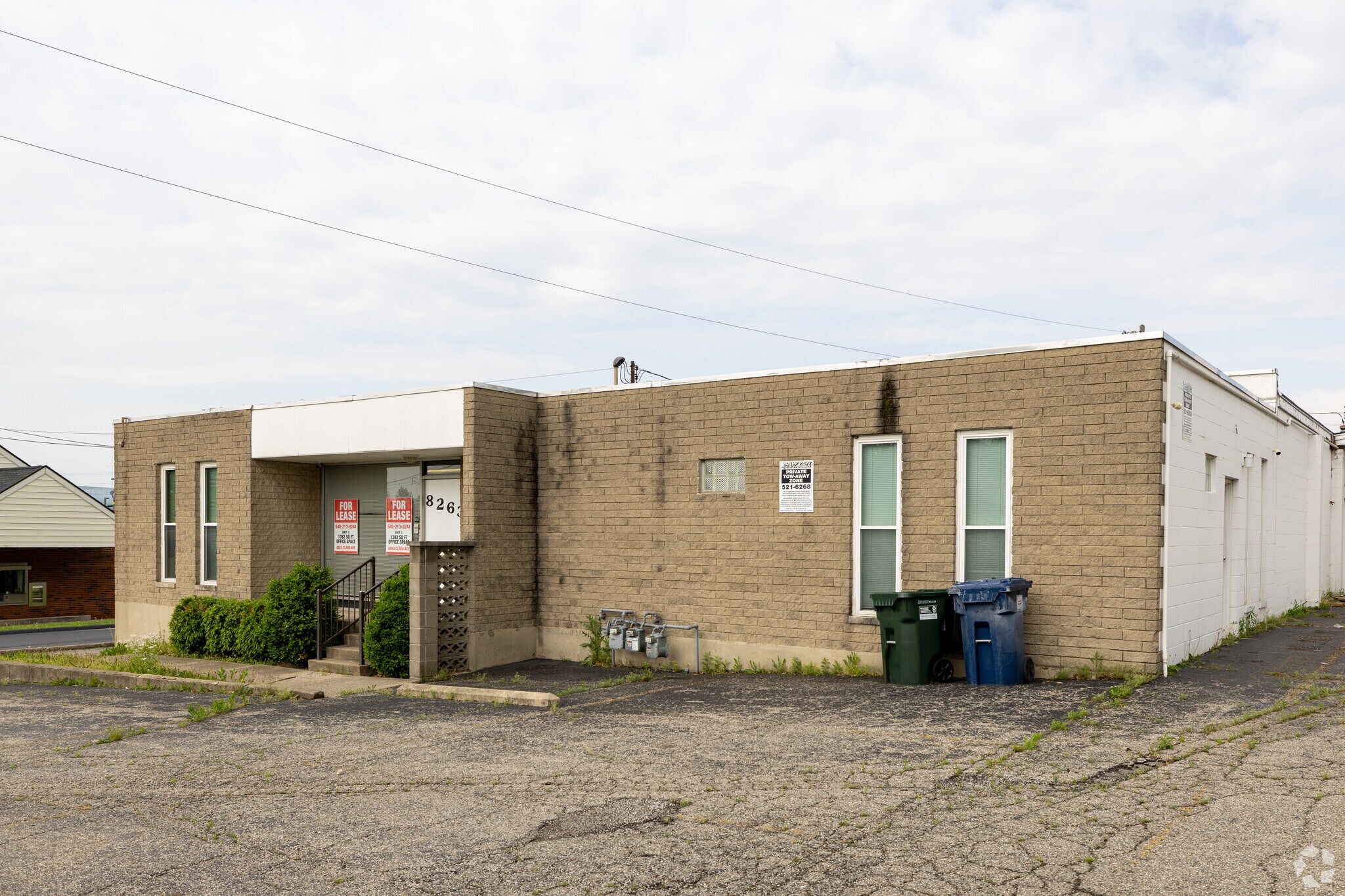 8263 Clara Ave, Cincinnati, OH for lease Primary Photo- Image 1 of 6