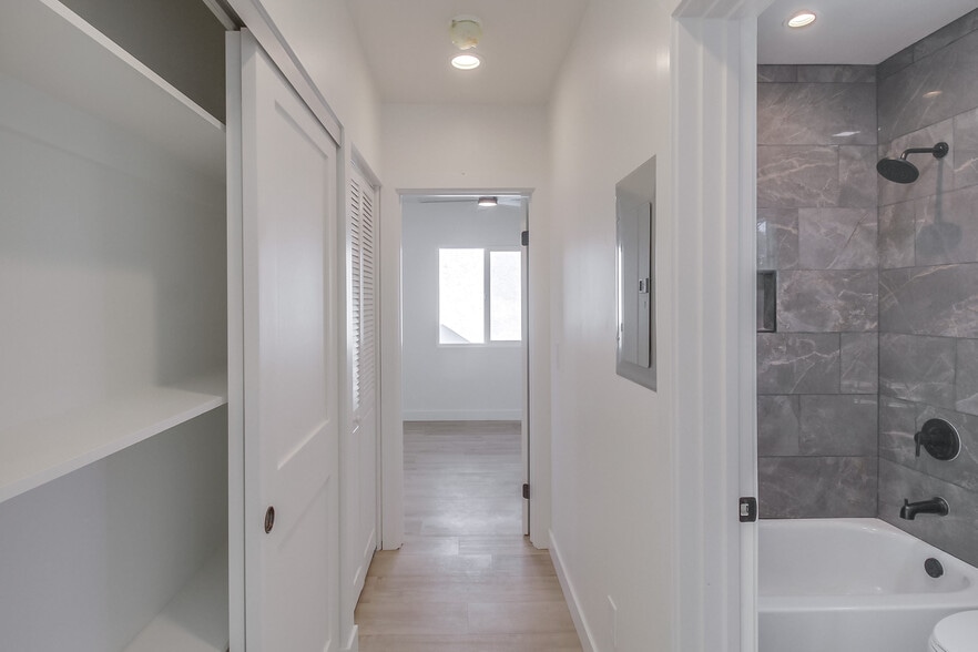 1237-1239 Lincoln Ave, San Diego, CA for sale - Building Photo - Image 3 of 21