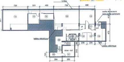10 Rue De Chartres, Neuilly-sur-Seine for lease Building Photo- Image 2 of 2