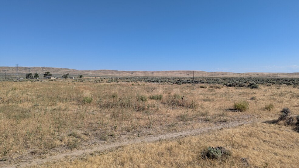 E Columbia Rd, Boise, ID for sale - Building Photo - Image 3 of 7