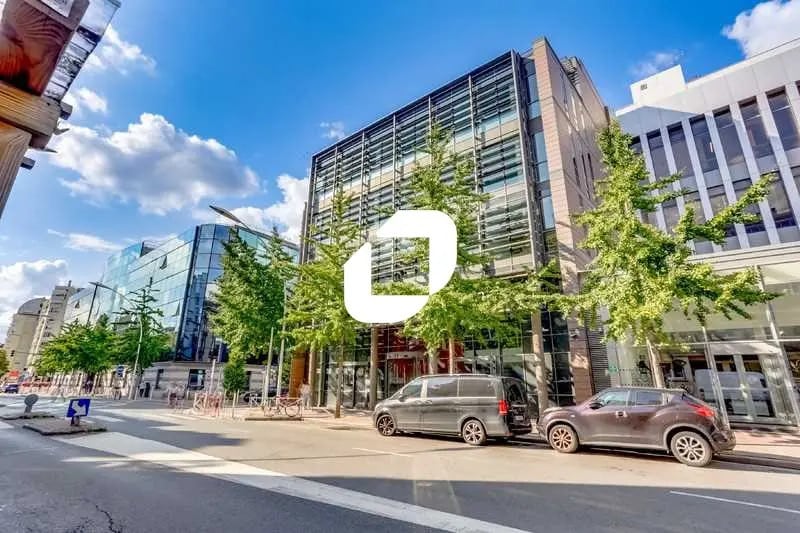 15-21 Rue Louis Lejeune, Montrouge for lease Building Photo- Image 1 of 26