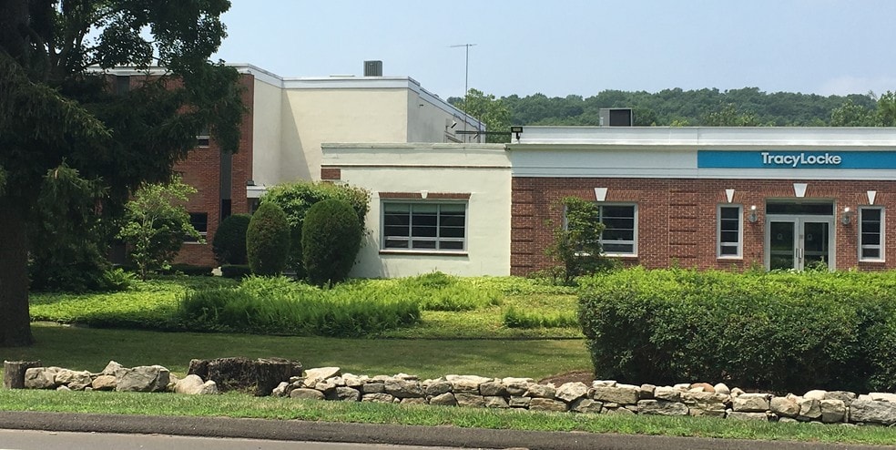 131 Danbury Rd, Wilton, CT for sale - Building Photo - Image 1 of 1