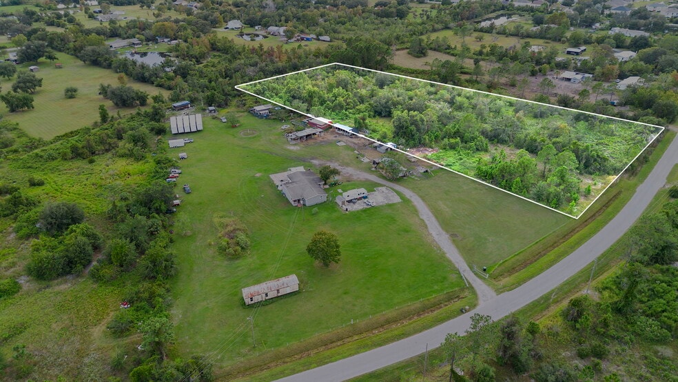 High Plains Lane portfolio of 2 properties for sale on LoopNet.com - Building Photo - Image 1 of 8